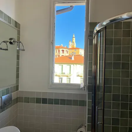 Appartamento Maison Re- In The Center Of Mentone