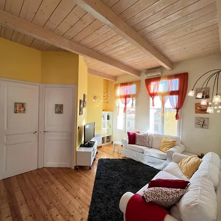Maison Re- Splendido Centro Ментона