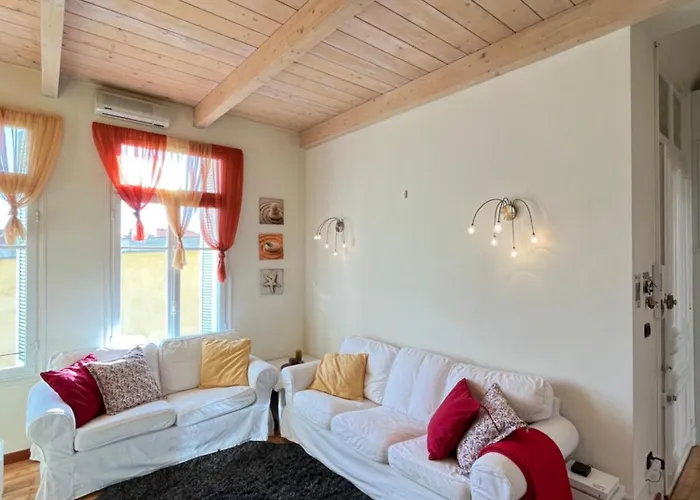 Maison Re- In The Center Of Apartment